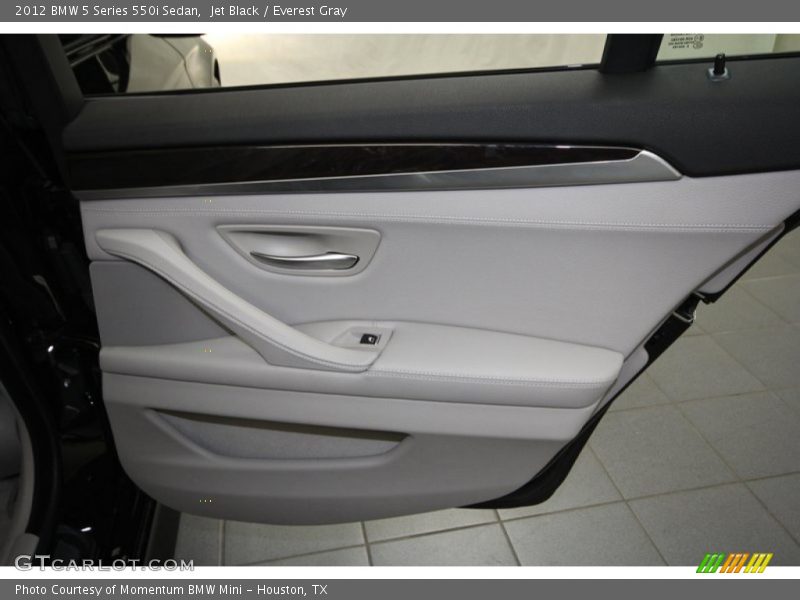 Jet Black / Everest Gray 2012 BMW 5 Series 550i Sedan
