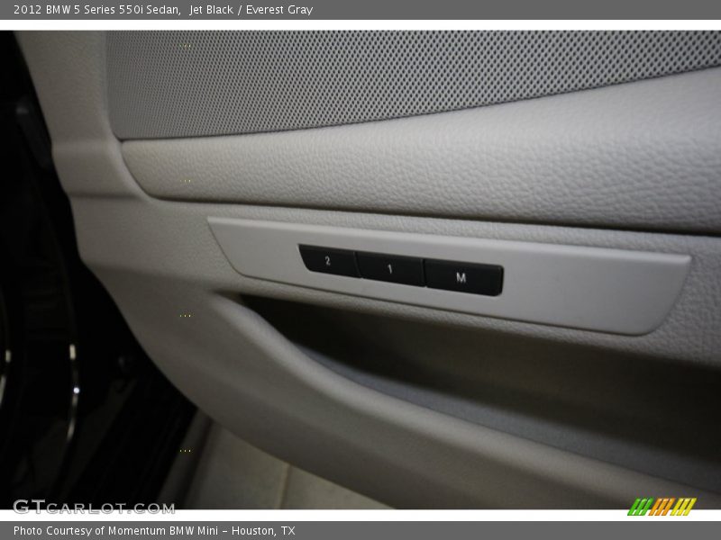 Jet Black / Everest Gray 2012 BMW 5 Series 550i Sedan