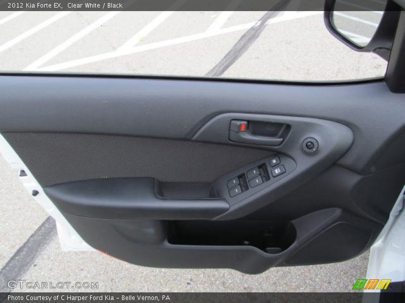 Clear White / Black 2012 Kia Forte EX