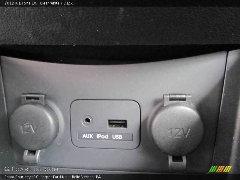 Clear White / Black 2012 Kia Forte EX