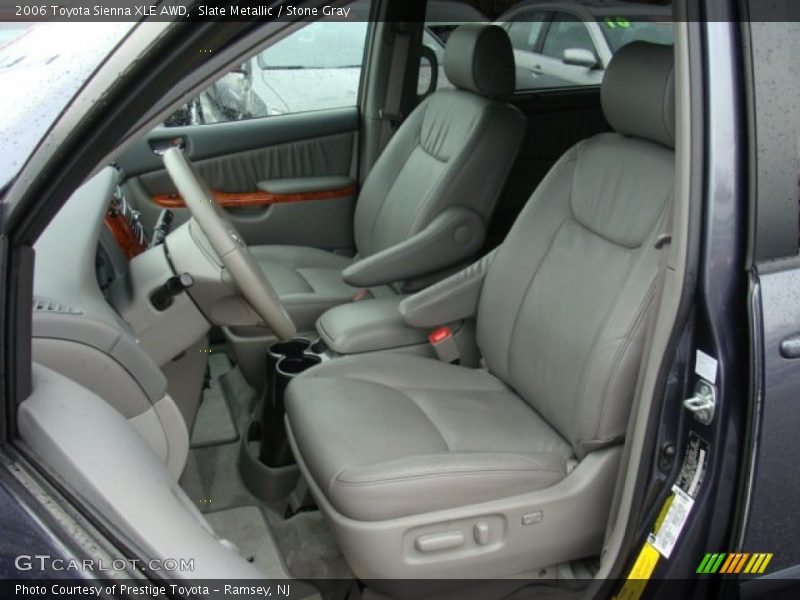 Front Seat of 2006 Sienna XLE AWD