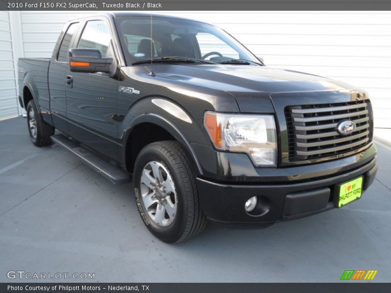 Tuxedo Black / Black 2010 Ford F150 FX2 SuperCab