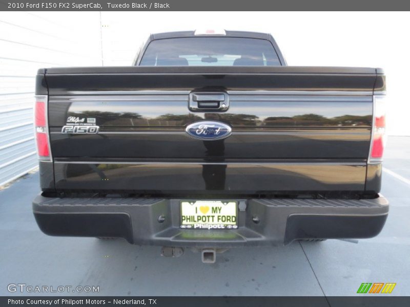 Tuxedo Black / Black 2010 Ford F150 FX2 SuperCab