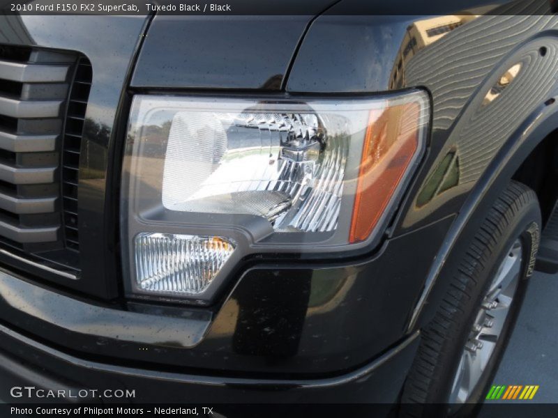 Tuxedo Black / Black 2010 Ford F150 FX2 SuperCab