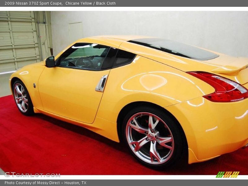 Chicane Yellow / Black Cloth 2009 Nissan 370Z Sport Coupe