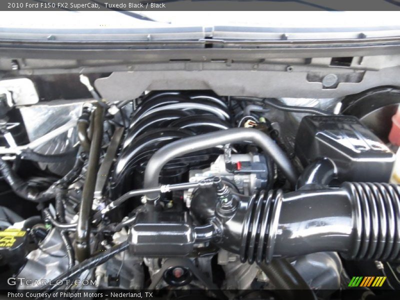Tuxedo Black / Black 2010 Ford F150 FX2 SuperCab