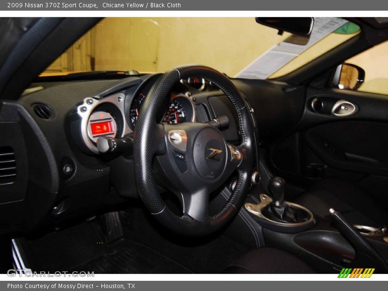 Chicane Yellow / Black Cloth 2009 Nissan 370Z Sport Coupe