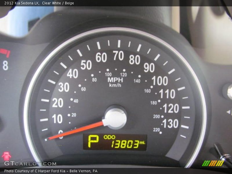 Clear White / Beige 2012 Kia Sedona LX