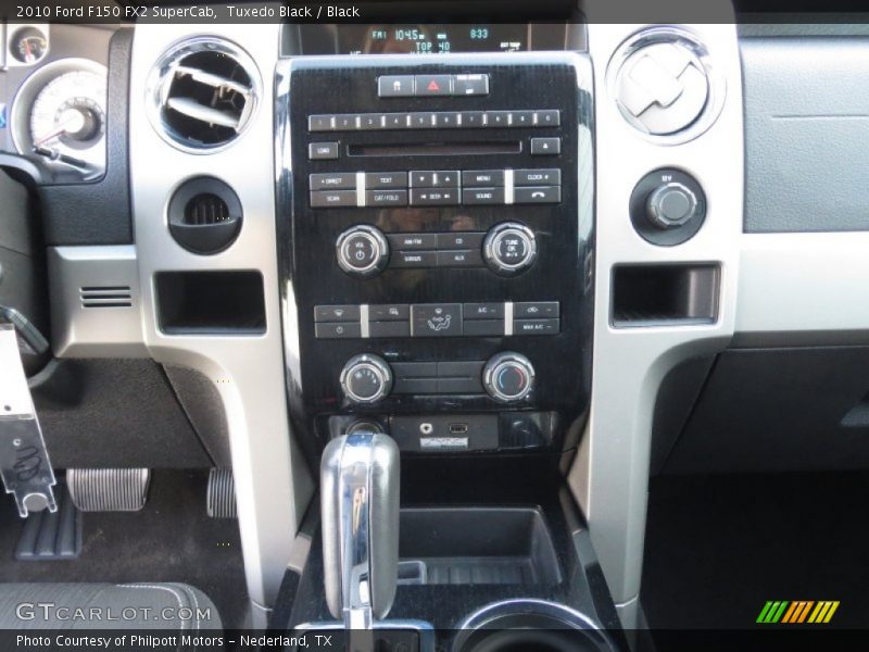 Tuxedo Black / Black 2010 Ford F150 FX2 SuperCab