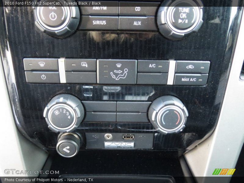 Tuxedo Black / Black 2010 Ford F150 FX2 SuperCab