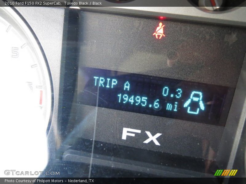 Tuxedo Black / Black 2010 Ford F150 FX2 SuperCab