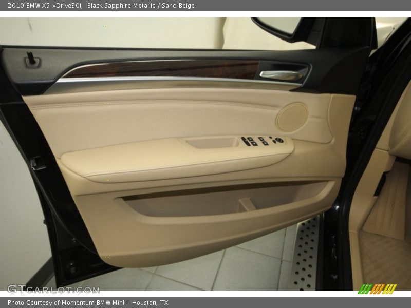 Black Sapphire Metallic / Sand Beige 2010 BMW X5 xDrive30i