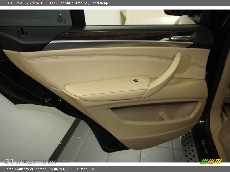 Black Sapphire Metallic / Sand Beige 2010 BMW X5 xDrive30i