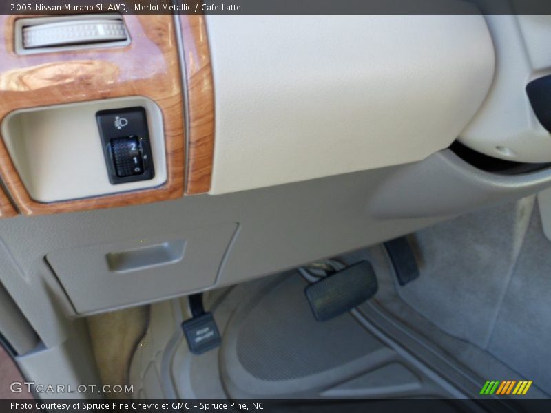 Merlot Metallic / Cafe Latte 2005 Nissan Murano SL AWD