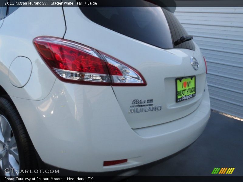 Glacier White Pearl / Beige 2011 Nissan Murano SV