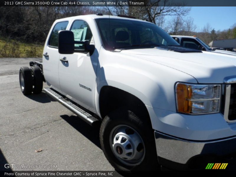 Summit White / Dark Titanium 2013 GMC Sierra 3500HD Crew Cab 4x4 Chassis