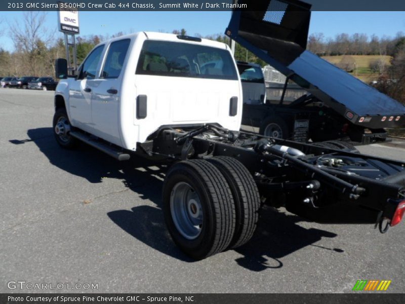 Summit White / Dark Titanium 2013 GMC Sierra 3500HD Crew Cab 4x4 Chassis