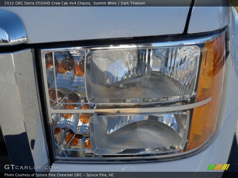 Summit White / Dark Titanium 2013 GMC Sierra 3500HD Crew Cab 4x4 Chassis