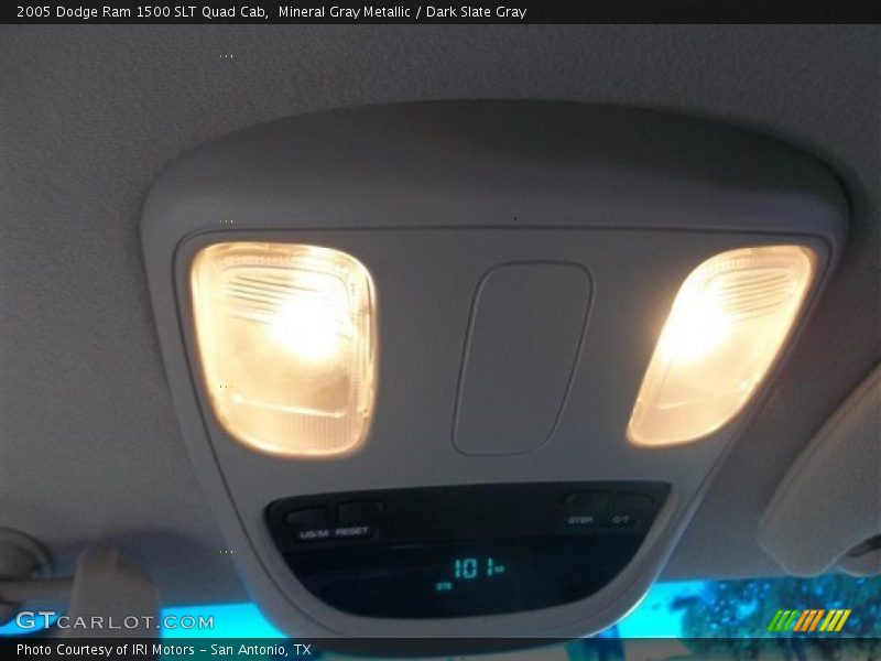Mineral Gray Metallic / Dark Slate Gray 2005 Dodge Ram 1500 SLT Quad Cab