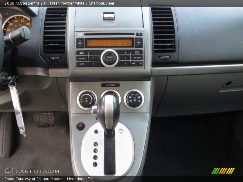 Fresh Powder White / Charcoal/Steel 2008 Nissan Sentra 2.0