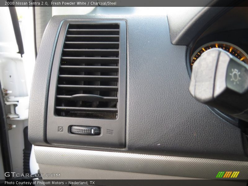 Fresh Powder White / Charcoal/Steel 2008 Nissan Sentra 2.0