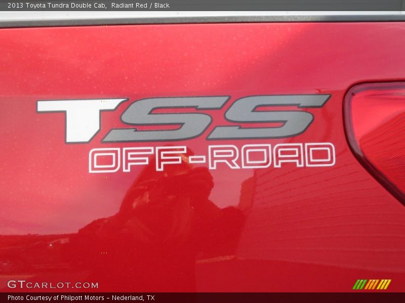 Radiant Red / Black 2013 Toyota Tundra Double Cab
