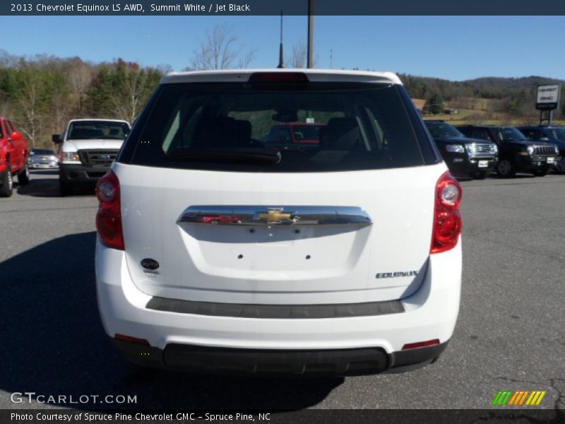 Summit White / Jet Black 2013 Chevrolet Equinox LS AWD