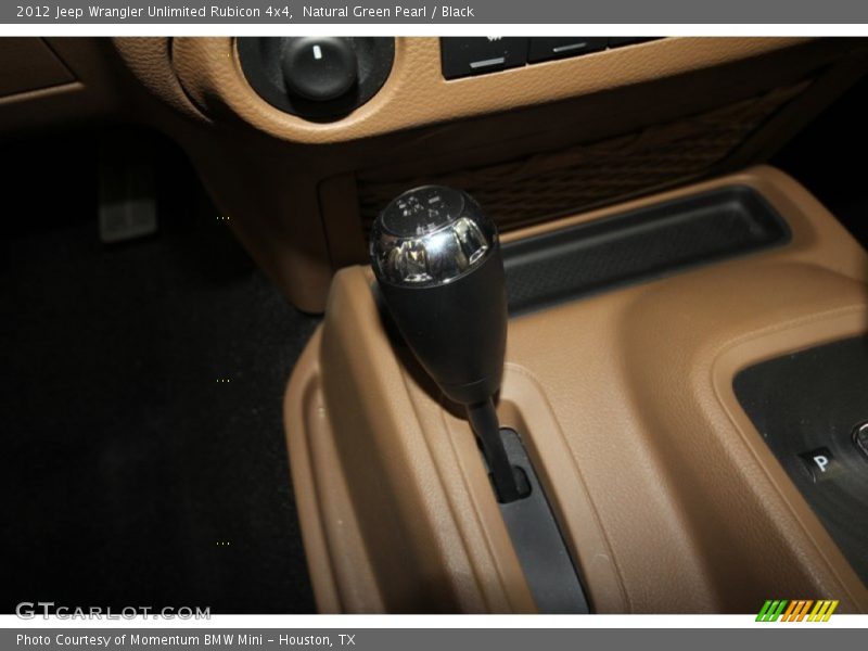 Natural Green Pearl / Black 2012 Jeep Wrangler Unlimited Rubicon 4x4