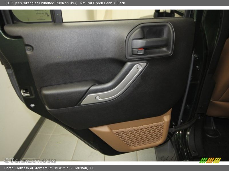 Natural Green Pearl / Black 2012 Jeep Wrangler Unlimited Rubicon 4x4