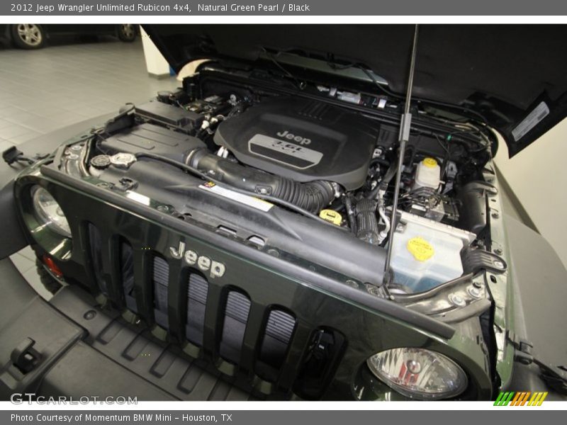 Natural Green Pearl / Black 2012 Jeep Wrangler Unlimited Rubicon 4x4