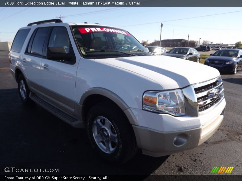 White Platinum Tri-Coat Metallic / Camel 2009 Ford Expedition Eddie Bauer