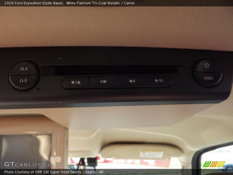 White Platinum Tri-Coat Metallic / Camel 2009 Ford Expedition Eddie Bauer