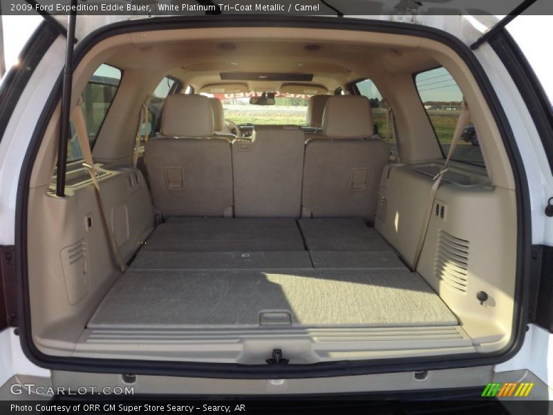 White Platinum Tri-Coat Metallic / Camel 2009 Ford Expedition Eddie Bauer