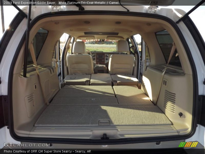 White Platinum Tri-Coat Metallic / Camel 2009 Ford Expedition Eddie Bauer