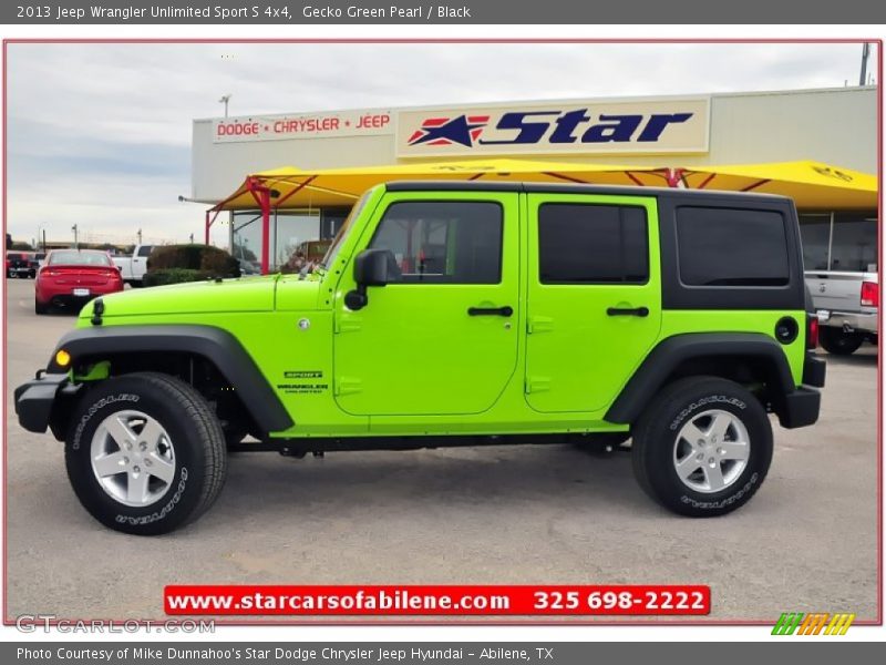 Gecko Green Pearl / Black 2013 Jeep Wrangler Unlimited Sport S 4x4