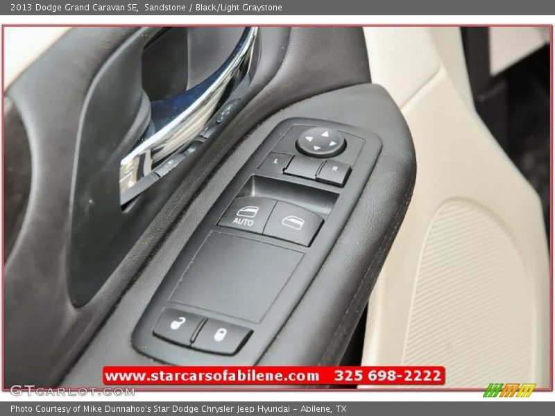 Sandstone / Black/Light Graystone 2013 Dodge Grand Caravan SE