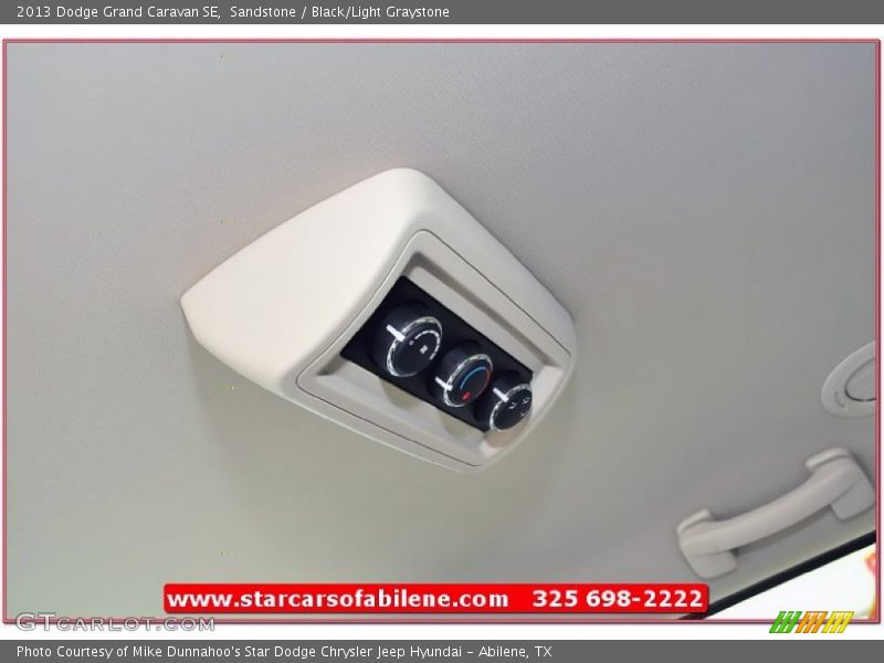 Sandstone / Black/Light Graystone 2013 Dodge Grand Caravan SE