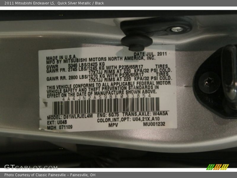 Quick Silver Metallic / Black 2011 Mitsubishi Endeavor LS