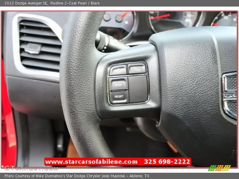 Redline 2-Coat Pearl / Black 2013 Dodge Avenger SE