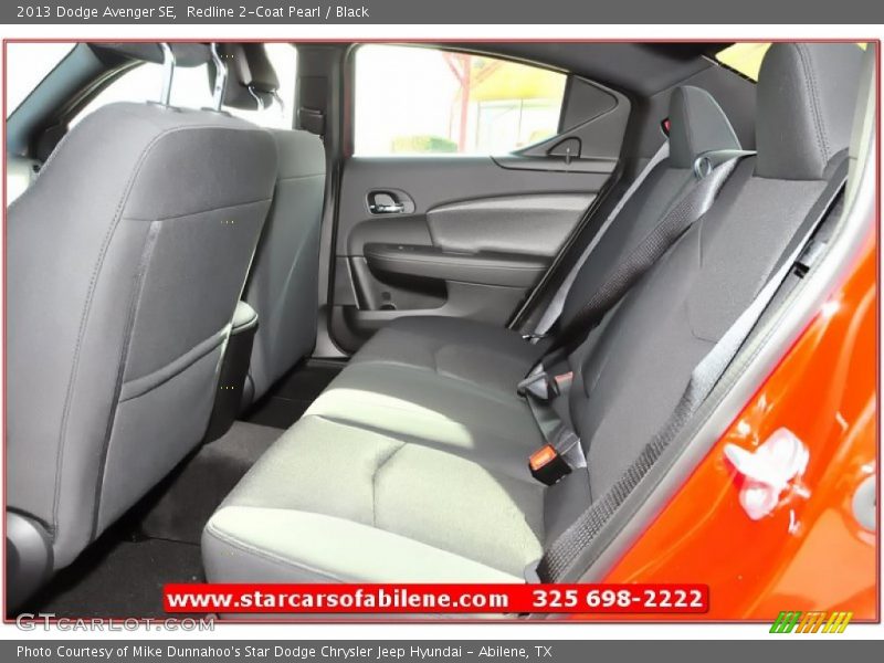 Redline 2-Coat Pearl / Black 2013 Dodge Avenger SE