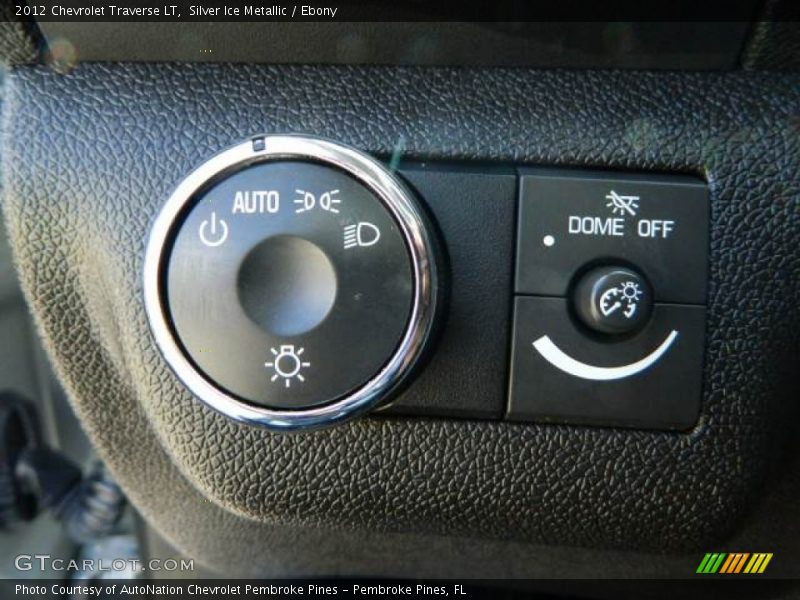 Silver Ice Metallic / Ebony 2012 Chevrolet Traverse LT