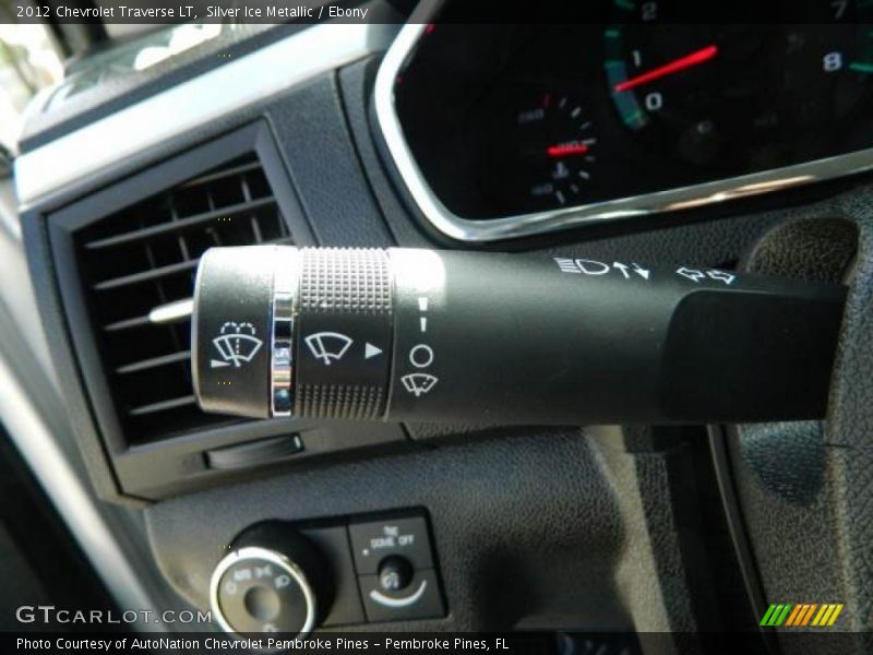 Silver Ice Metallic / Ebony 2012 Chevrolet Traverse LT