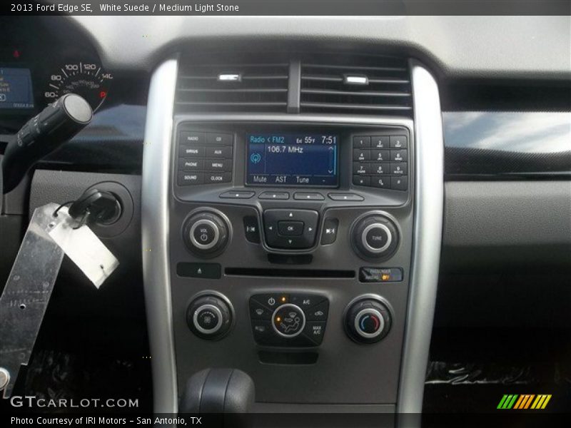 White Suede / Medium Light Stone 2013 Ford Edge SE