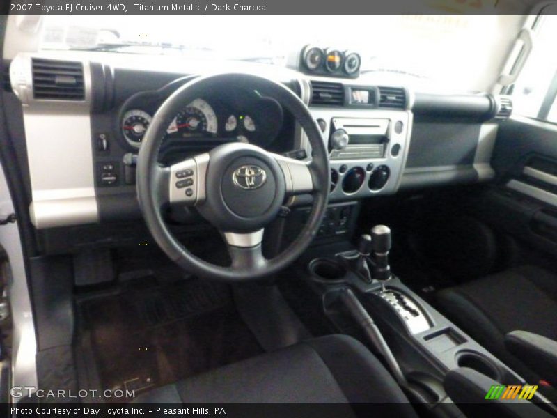 Titanium Metallic / Dark Charcoal 2007 Toyota FJ Cruiser 4WD