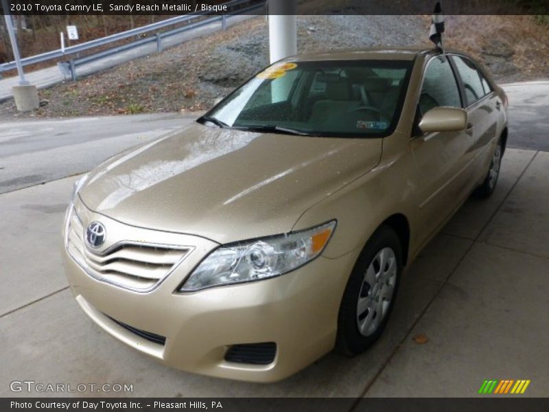 Sandy Beach Metallic / Bisque 2010 Toyota Camry LE