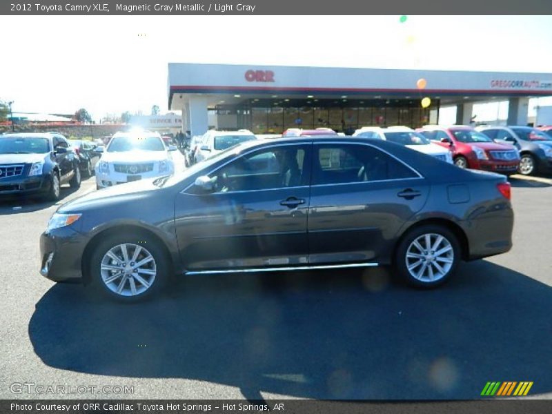 Magnetic Gray Metallic / Light Gray 2012 Toyota Camry XLE
