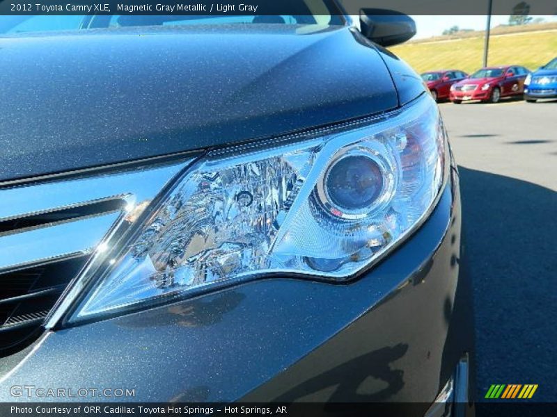 Magnetic Gray Metallic / Light Gray 2012 Toyota Camry XLE