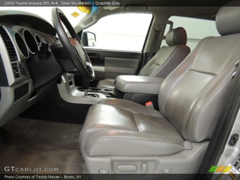 Silver Sky Metallic / Graphite Gray 2009 Toyota Sequoia SR5 4x4