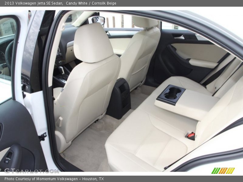 Candy White / Cornsilk Beige 2013 Volkswagen Jetta SE Sedan