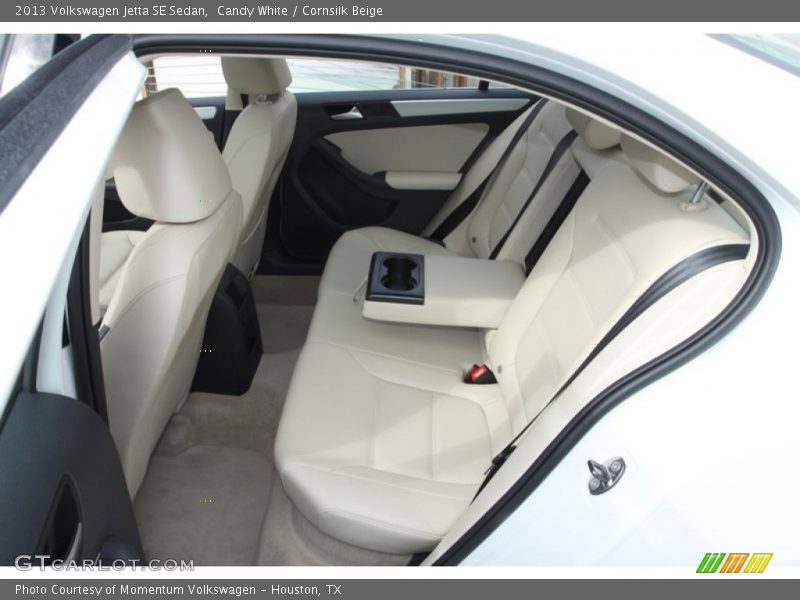 Candy White / Cornsilk Beige 2013 Volkswagen Jetta SE Sedan